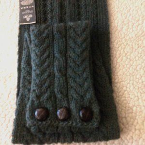 Aran Woollen Mills Merino Wool Scarf - Green